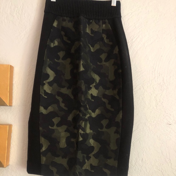 Maeve for Anthropologie Camo Pencil Skirt - Picture 4 of 5